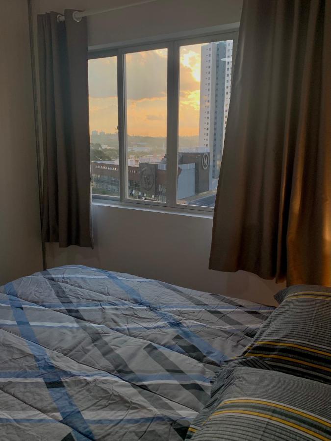 707- Apartamento Encantador, Amplo E Decorado, Quarto, Sala, Cozinha, Mobiliario Moderno, Cozinha Completa Com Utensilios , Excelente Vista Da Cidade E Localizacao Privelegiada No Bairro Bigorrilho Curitiba Buitenkant foto