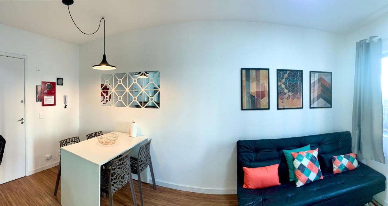 707- Apartamento Encantador, Amplo E Decorado, Quarto, Sala, Cozinha, Mobiliario Moderno, Cozinha Completa Com Utensilios , Excelente Vista Da Cidade E Localizacao Privelegiada No Bairro Bigorrilho Curitiba Buitenkant foto